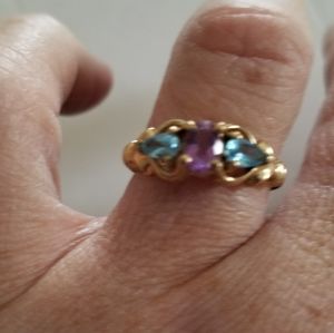 Amethyst & Blue Topaz Women's Vintage 10k yellow gold ring Size 71/4